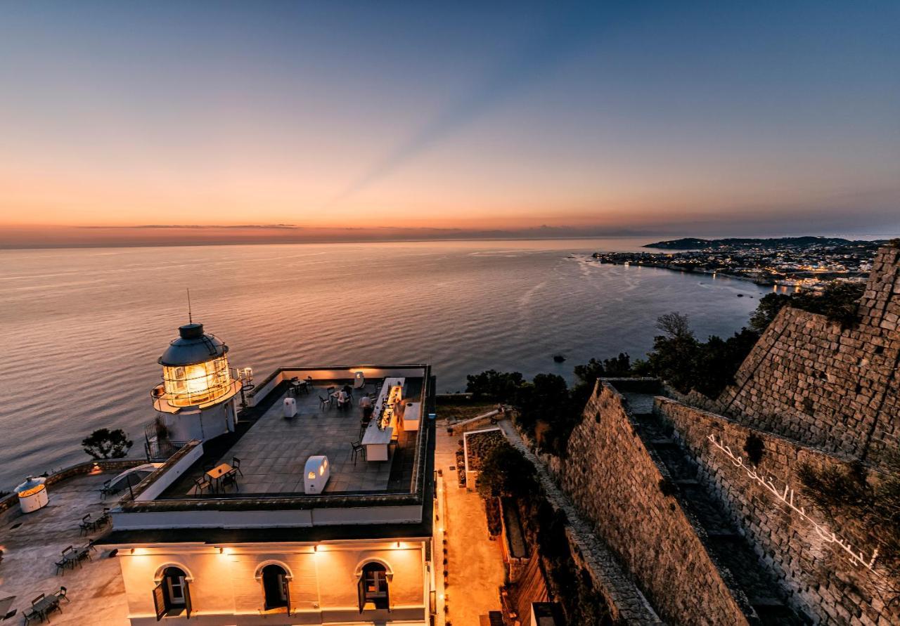 Faro Punta Imperatore Forio di Ischia Екстериор снимка